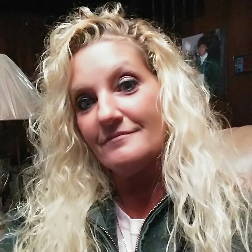 Meet your Posher, Dreama